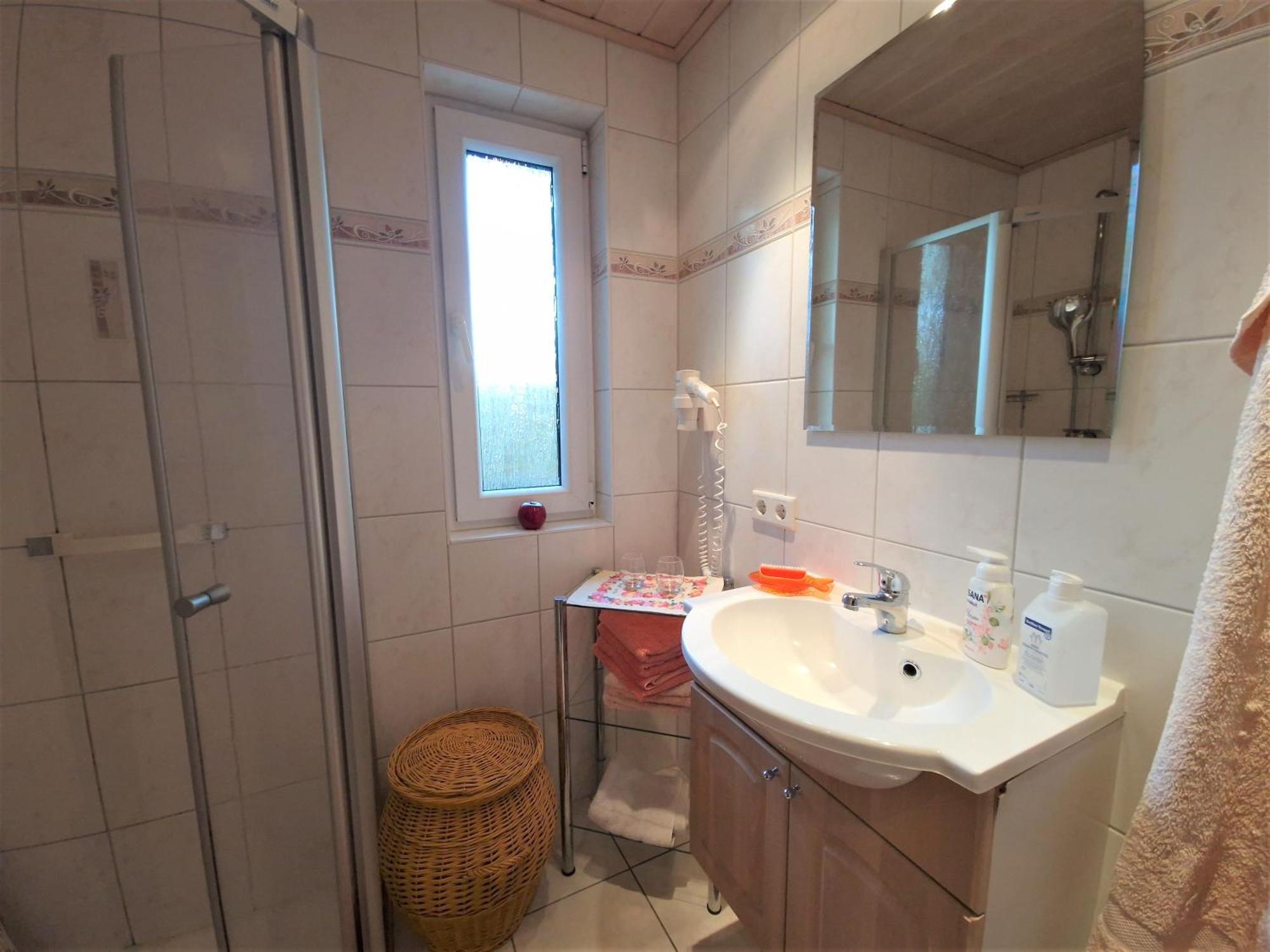 Ferienwohnung Ahlbeck, Ferienobjekt Apfel-Blume-Veilchen Ostseebad Heringsdorf Zimmer foto